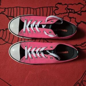 Converse Pink Low-Top Sneakers For Women